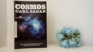 [Resenha] Cosmos - Carl Sagan - Minha Vida Literária